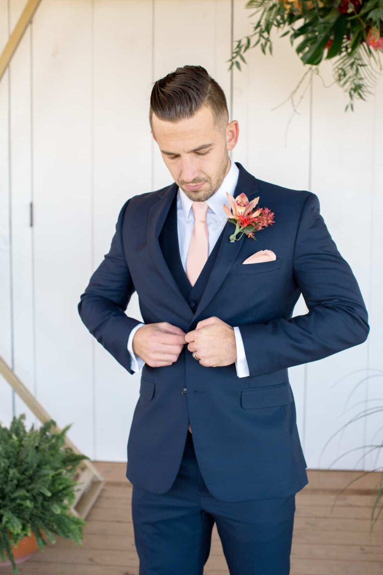 Tropical Barn Wedding Wed KC Kansas City Wedding Experts