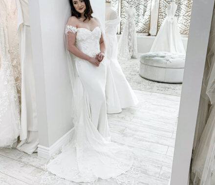 Mimi's Couture Bridal Kansas City Wedding Dress door