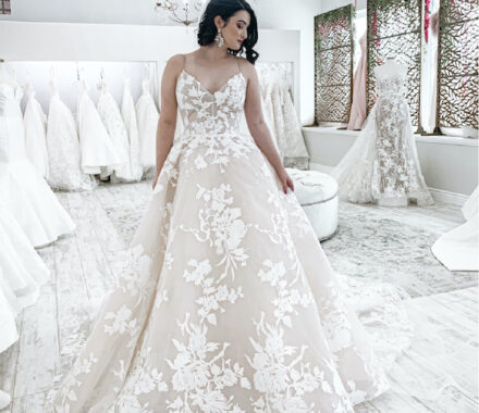 Mimi's Couture Bridal Kansas City Wedding Dress lacey