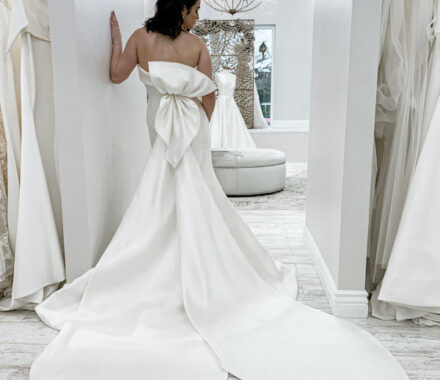 Mimi's Couture Bridal Kansas City Wedding Dress tie