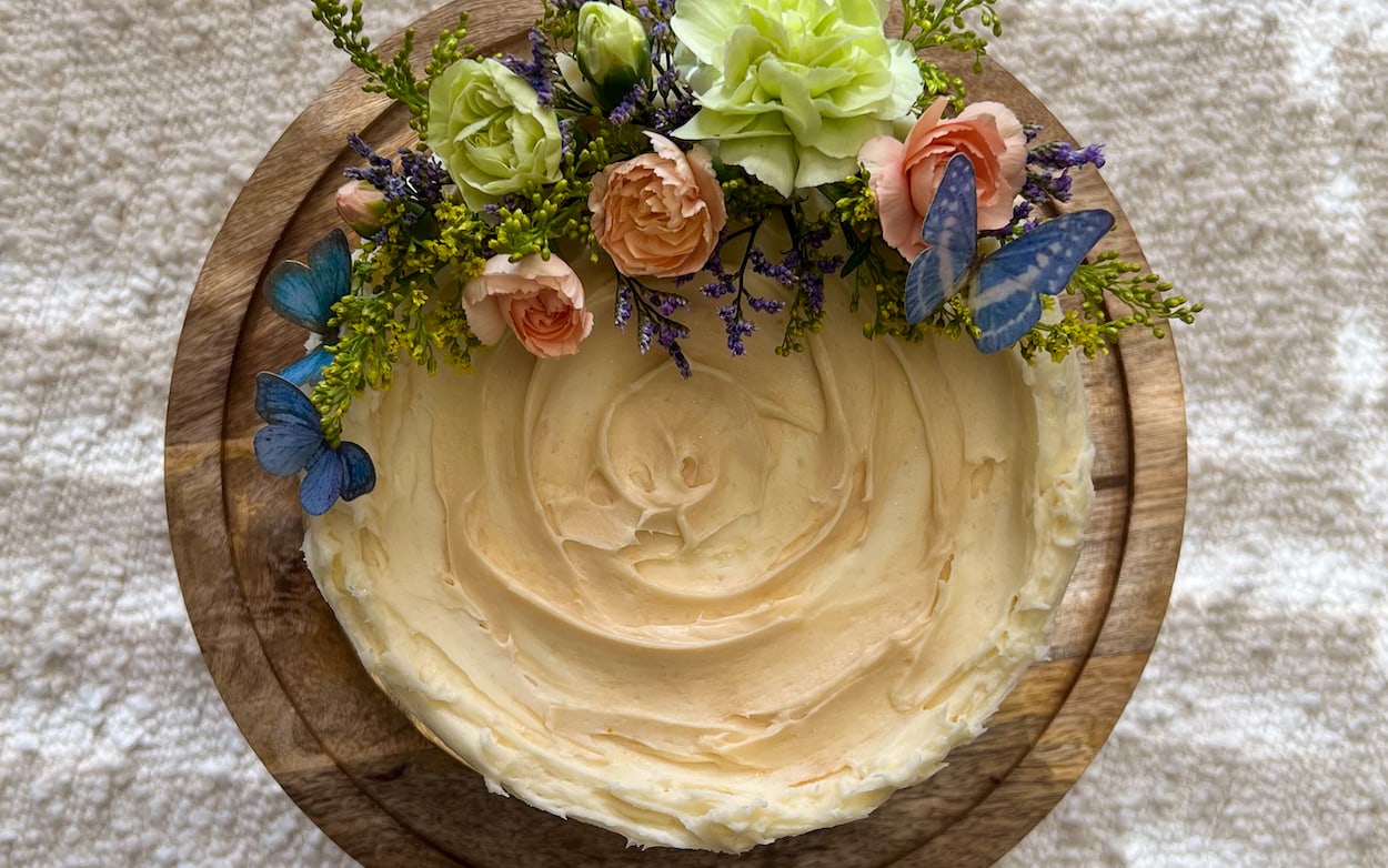 Behind Rose & Elm Baking Co Wed KC Kansas City Wedding Experts