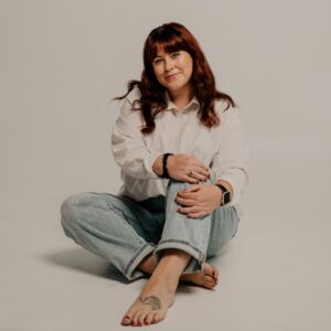 Picture of TAYLOR HUTTON