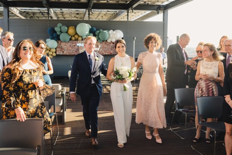 five wedding traditions to break