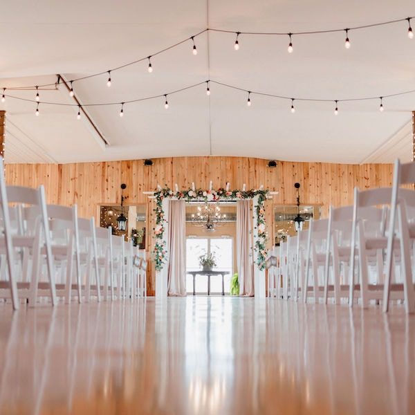 Berry Acres Country Elegance Wedding Venue Kansas City Indoor Ceremony