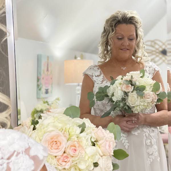 Bespoke Photo & Film Kansas City Wedding Photographer Videographer Bouquet Bride