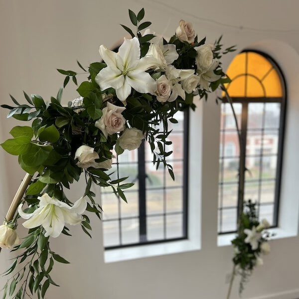 Bloom-47-Kansas-City-WedKC-Flowers-Arbor