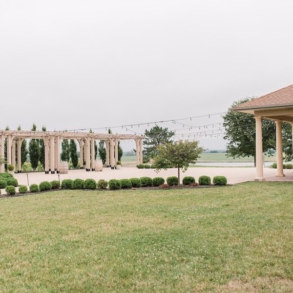 Bourgmont-Winery-Kansas-City-WedKC-Venue-Rehearsal-Dinner-Outdoor-Space