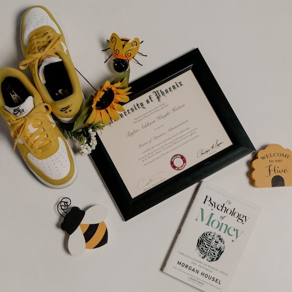 Budget Bee Kansas City Wedding Vendor Budgeting WedKC Degree