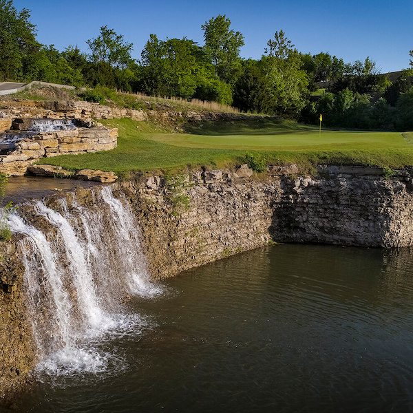 Canyon Farms Golf Club Kansas City Wedding Venue golf