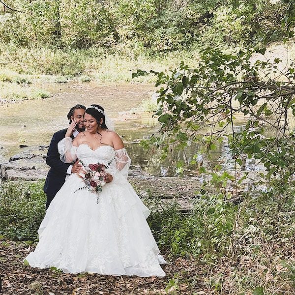 Cedar Valley Forest Kansas City Wedding Barn Venue WedKC Outdoor Photo Locations