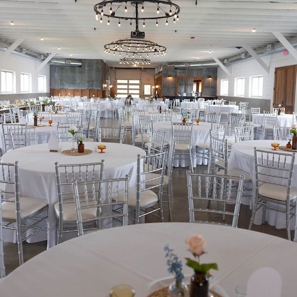 Cedar Valley Forest Kansas City Wedding Barn Venue WedKC Reception