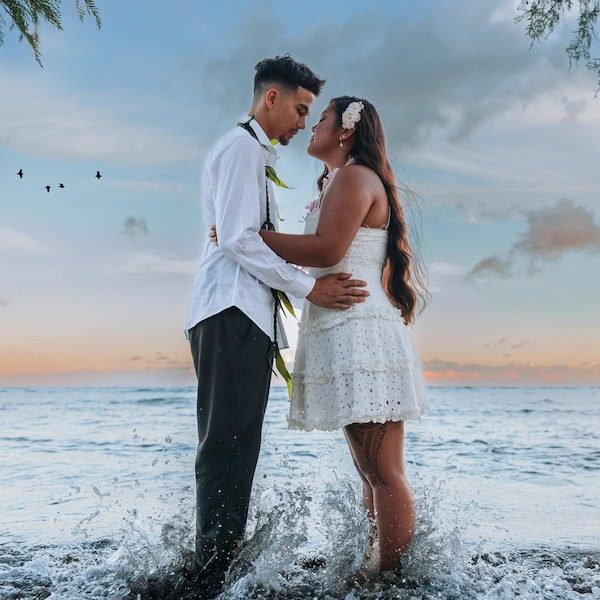 Hawaii Boho Luxury Styled Shoot
