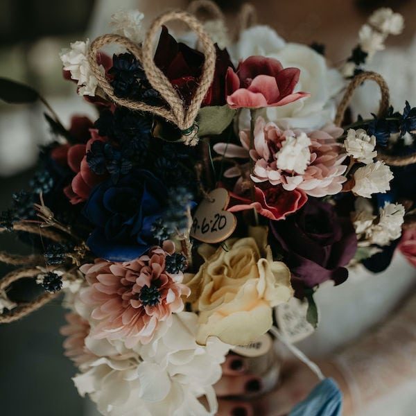 Erishyll Mae Photography Kansas City Wedding flowers