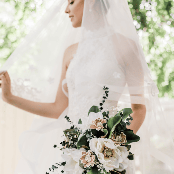 Lauren-Benson-Photography-Kansas-City-Wedding-Photography-WedKC-Bouquet