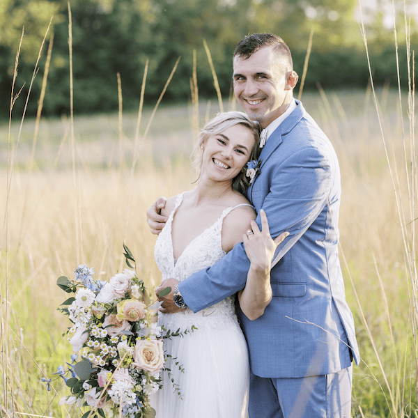 Lauren-Benson-Photography-Kansas-City-Wedding-Photography-WedKC-Flowers