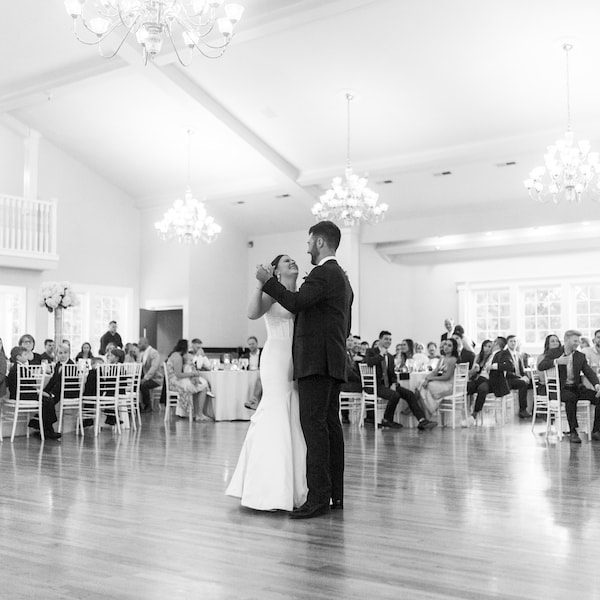 Lina Rose Photography Kansas City Wedding Photographer WedKC First Dance