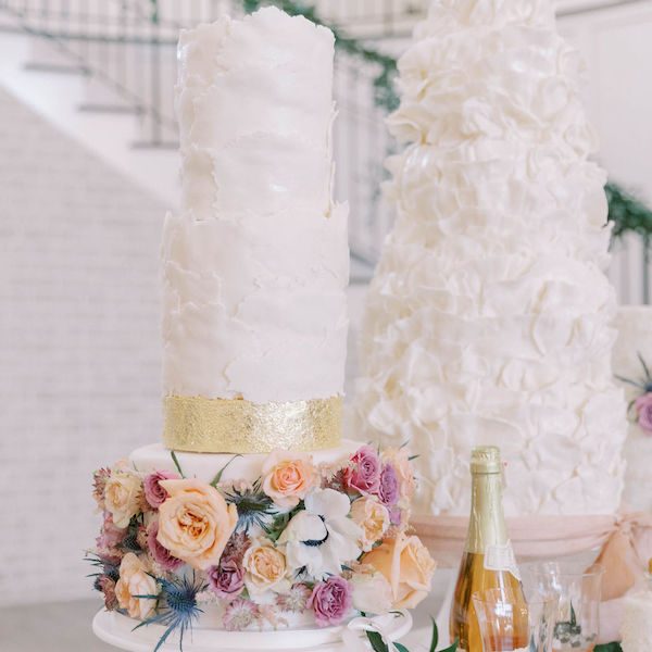 Marigold Cakes Kansas City Wedding Cake Dessert Wedkc Gold
