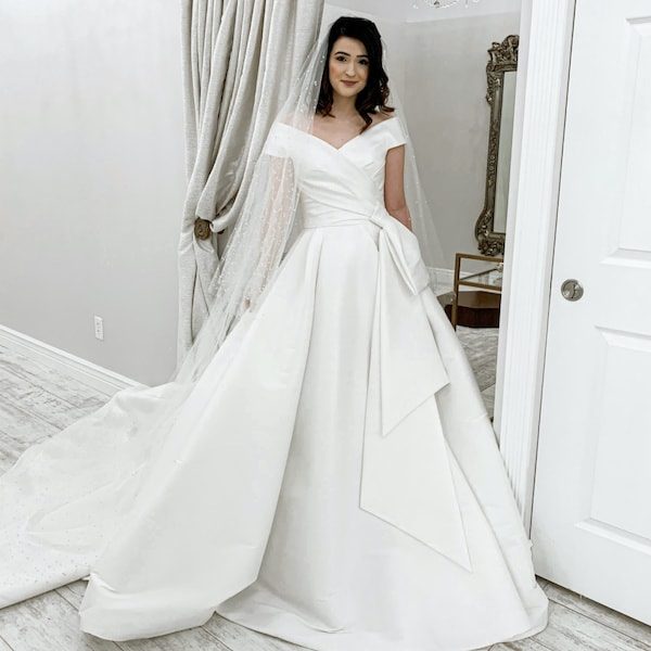 Mimi's Couture Bridal Kansas City Wedding Dress puffy