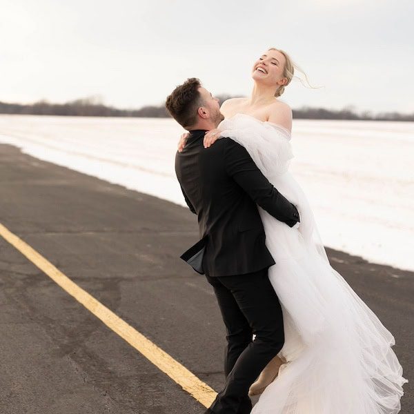 Nichole Storey Photography Kansas City Wedding Photographer WedKC Snow Lift