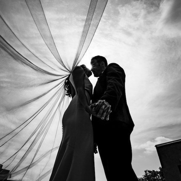 Rivas Photography Kansas City Wedding Photographer veil