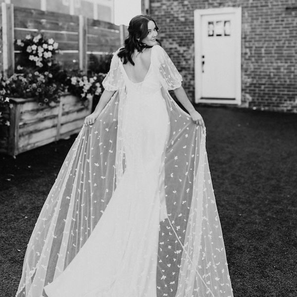Rose Arrow Photography Kansas City Wedding Photographer WedKC Bride Dress Black and White