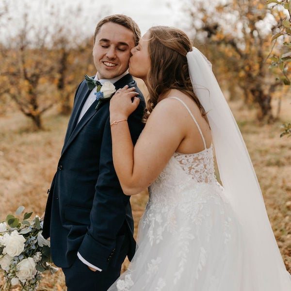 Rose Arrow Photography Kansas City Wedding Photographer WedKC Couple Groom Kiss