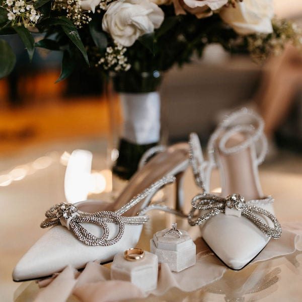 Rose Arrow Photography Kansas City Wedding Photographer WedKC Rings Bouquet Ring Details