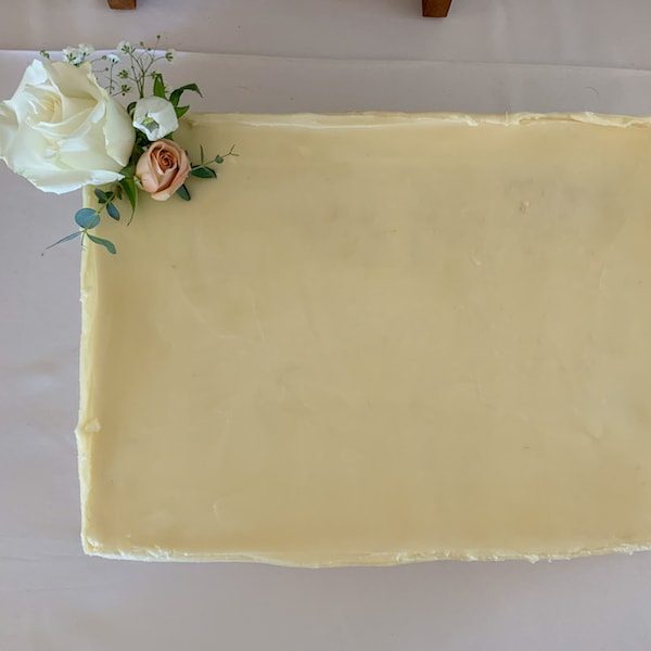 Rose & Elm Bakin Co Kansas City Wedding Cake Dessert WedKC Vanilla Sheet