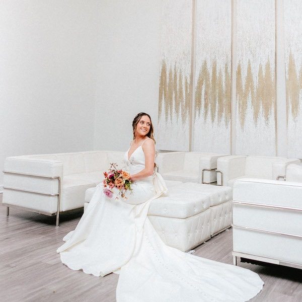 The Gallery Event Space Kansas City Wedding Venue Bride Gown