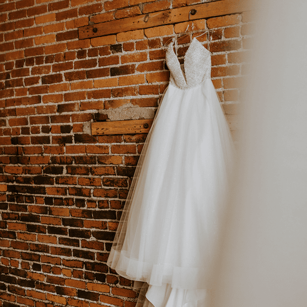 The Harlow Kansas City Wedding Venue WedKC Dress
