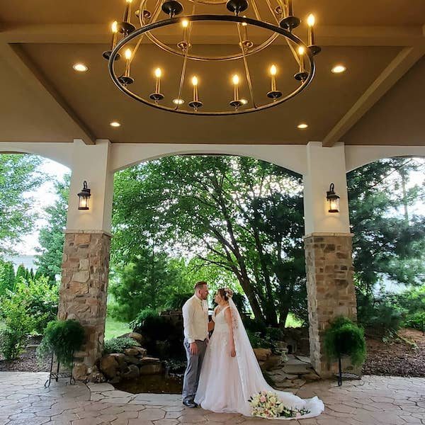 The Rhapsody Kansas City Wedding Venue chandelier