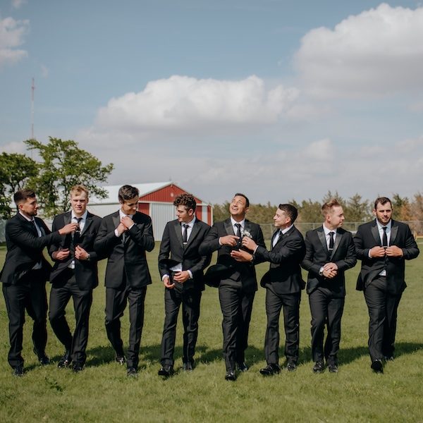 Velvet-and-Vows-Kansas-City-WedKC-Photography-Videography-Wedding-Party
