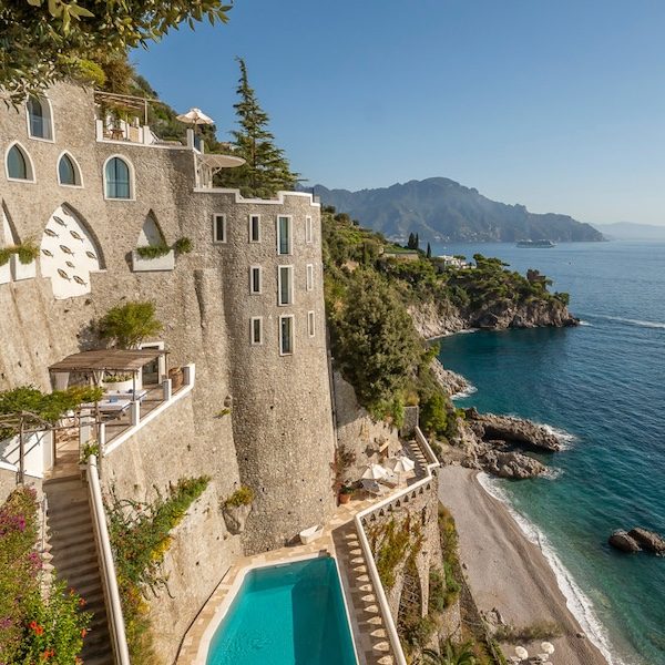 Videre Travel Kansas City Honeymoon Specialist Destination Wedding WedKC Borgo Santandrea pool