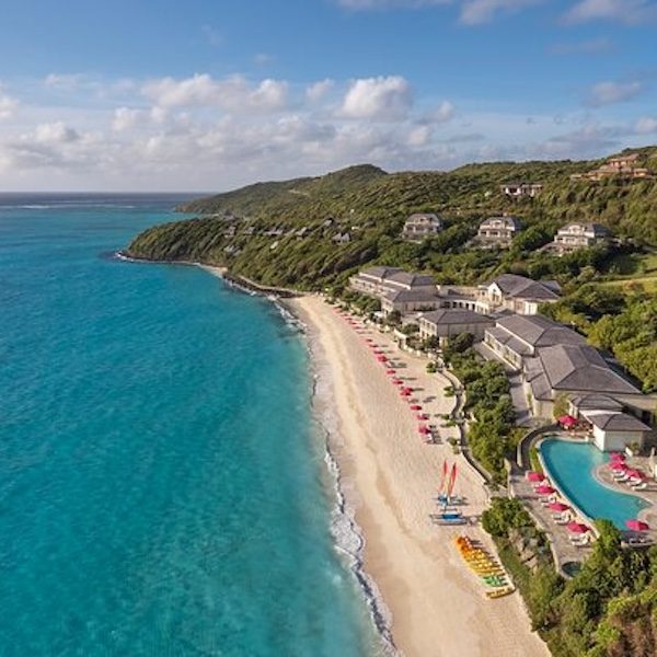 Videre Travel Kansas City Honeymoon Specialist Destination Wedding WedKC canouan beach