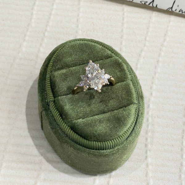 Vinca Jewelry Kansas City Wedding Jeweler DIamond Engagement Ring