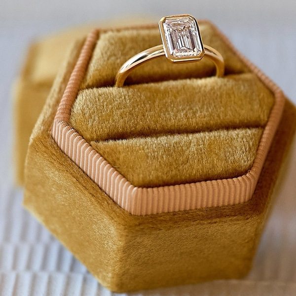 Vinca Jewelry Kansas City Wedding Jeweler Gold Diamond Ring