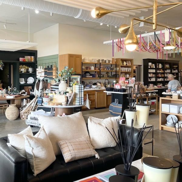 urbAna Kansas City Wedding Registry Shop